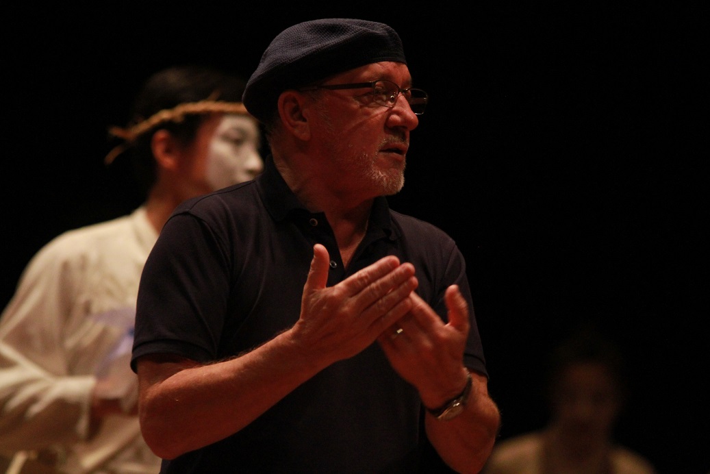 2014年「古事記」初演を指導するL・アニシモフ